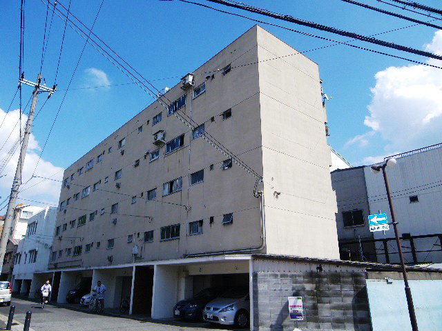 前田住宅ビル
